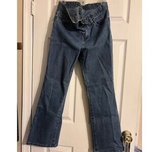 Women’s LRL blue jeans, Petite